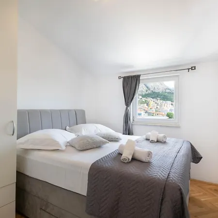 Appartement 30 M From Beach,makarska,marija *